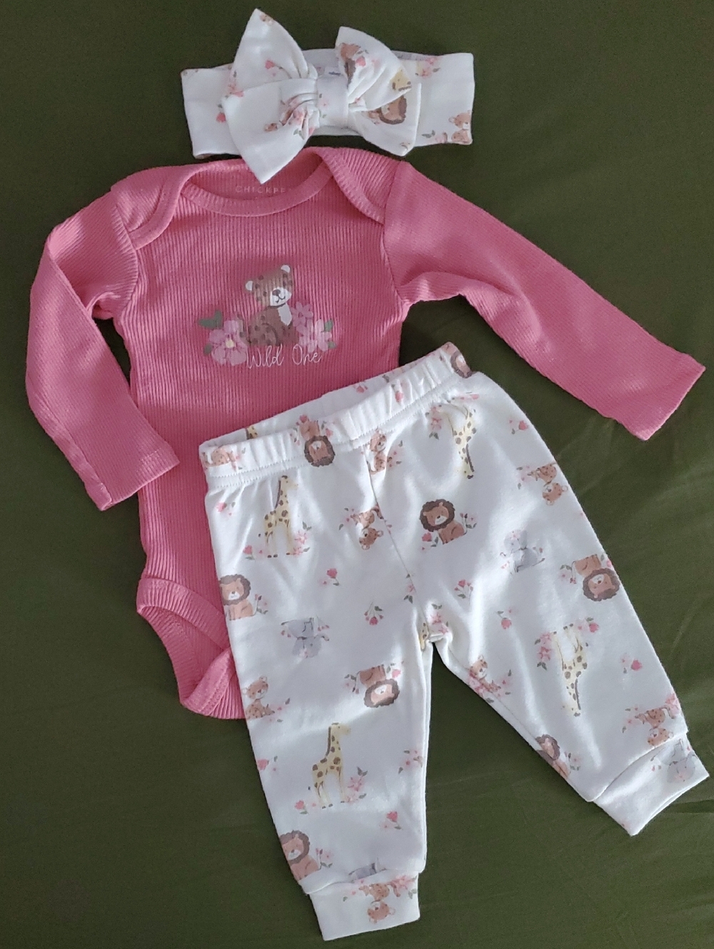 Chickpea 3-piece Baby Longsleeve Bodysuit